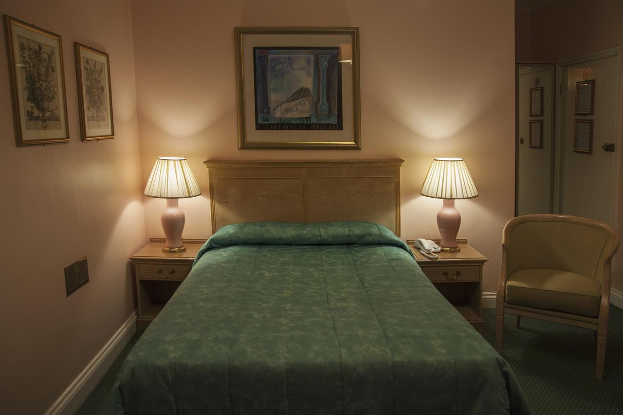 Her Majesty Hotel Londra Dış mekan fotoğraf
